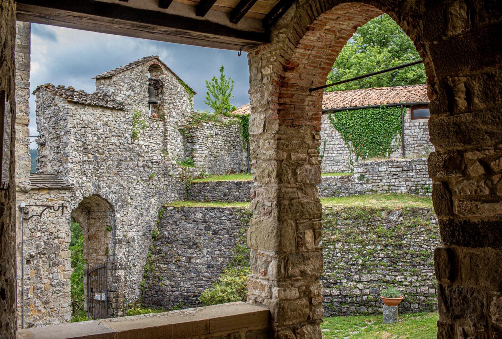 Agriturismo Terra Di Michelangelo Caprese Michelangelo Exterior foto