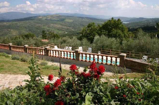 Agriturismo Terra Di Michelangelo Caprese Michelangelo Exterior foto